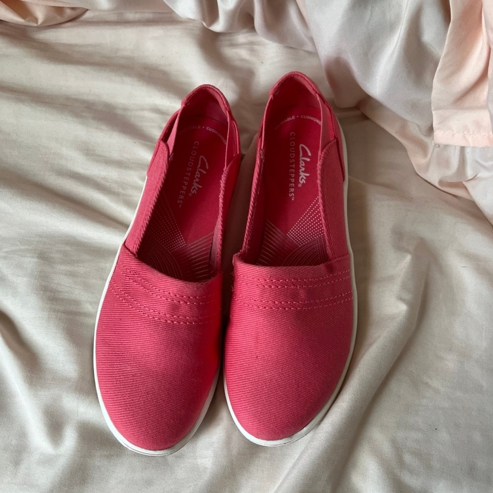Clarks Cloudsteppers breeze steps